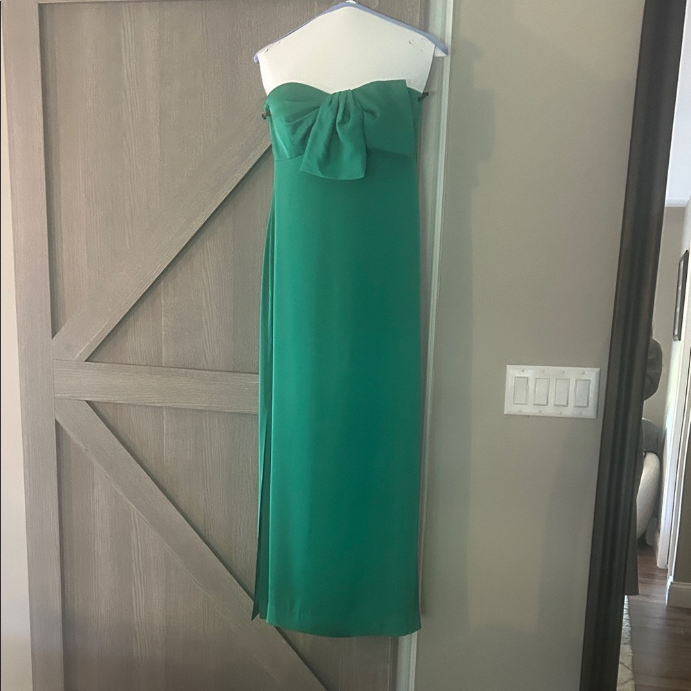 Lilly Pulitzer 
Carlynn Satin Maxi Bow Dress